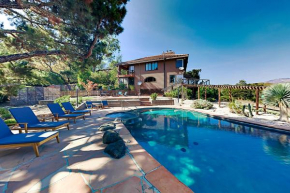 Relaxed Luxury Estate